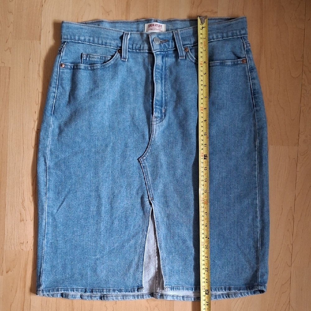 Signature by Levi Strauss Blue Denim Pencil Skirt Size 8 - Picture 10 of 10